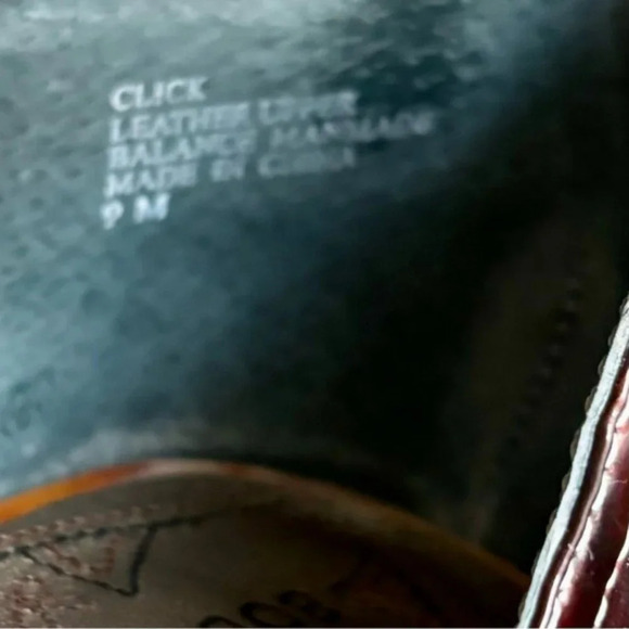 Bobbi Blu| Open Toe Leather Two-Tone Retro Mary Jane Style Heels Size 9 - Picture 8 of 8